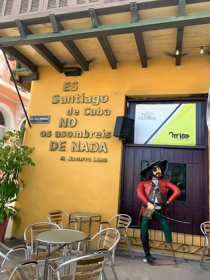 Bar-Cafetería M'ka: clear photo of venue exterior