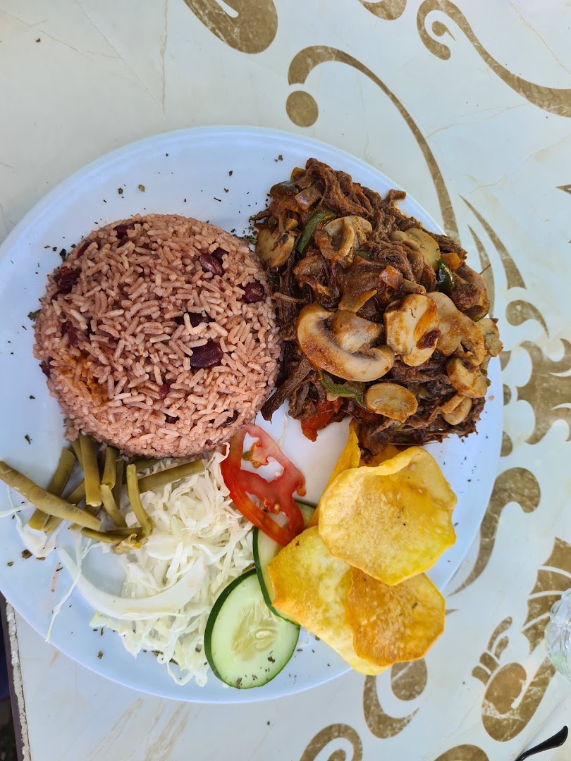 Bar-Cafetería M'ka: appetizing, clear photo of food