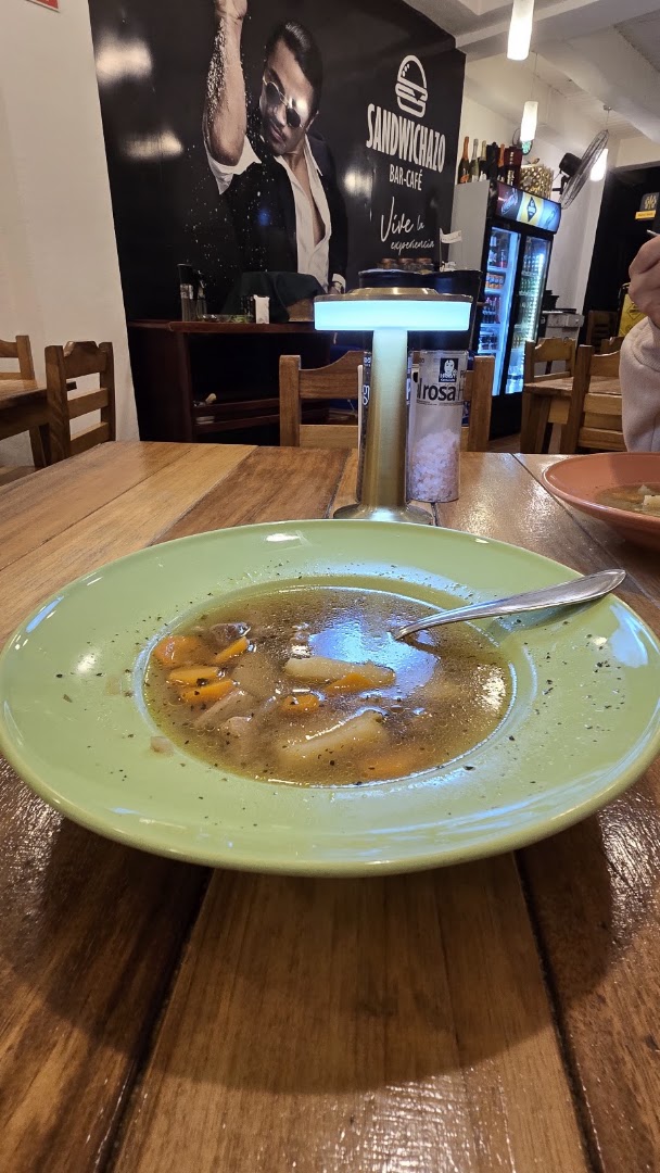 Sandwichazo Bar Café: appetizing food photo in venue