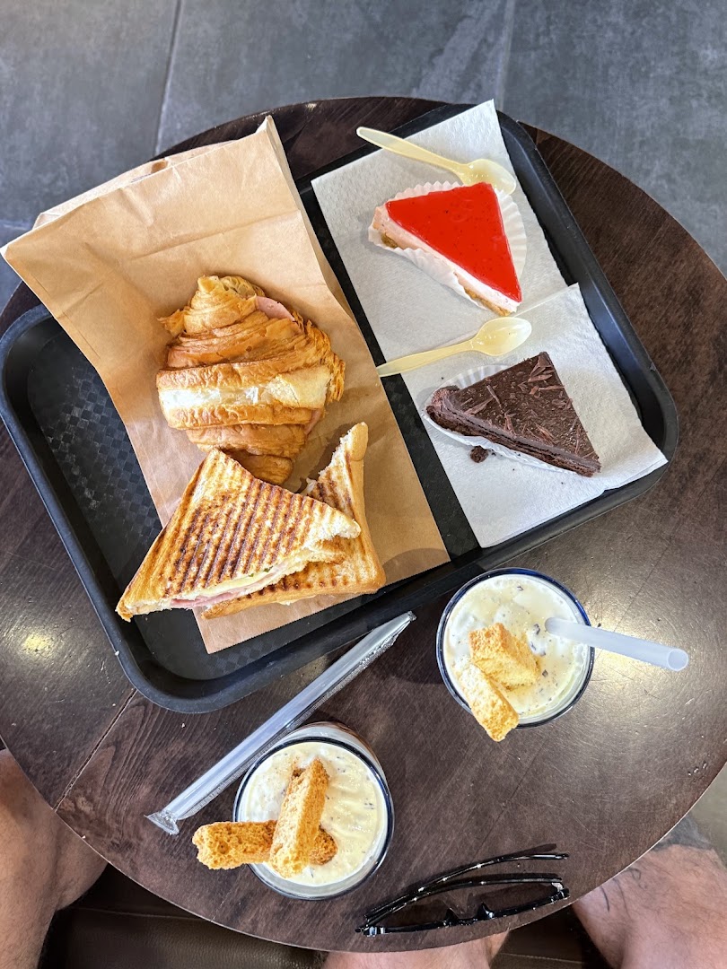 Cafeccino Varadero: appetizing photo of food items