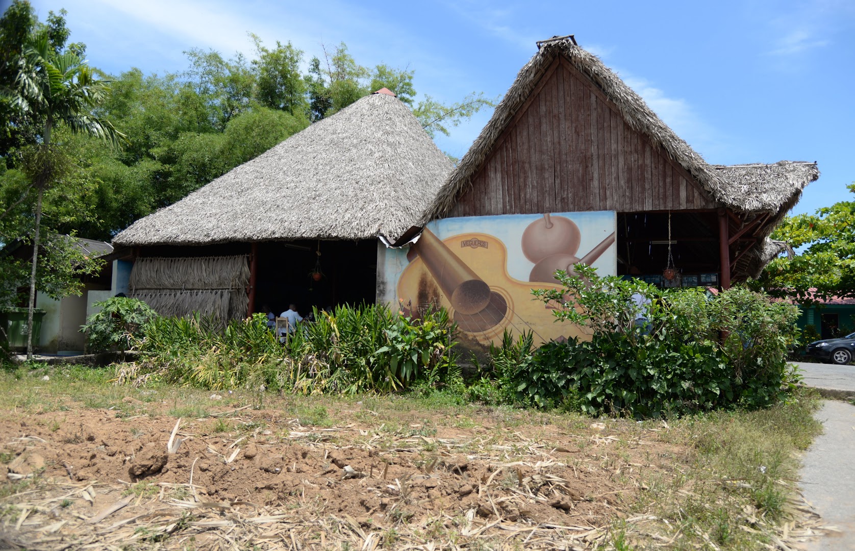 Casa del Veguero: clear exterior view of venue