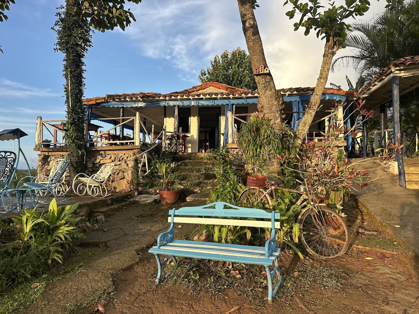 Finca Agroecológica El Paraíso: inviting exterior and pleasant atmosphere