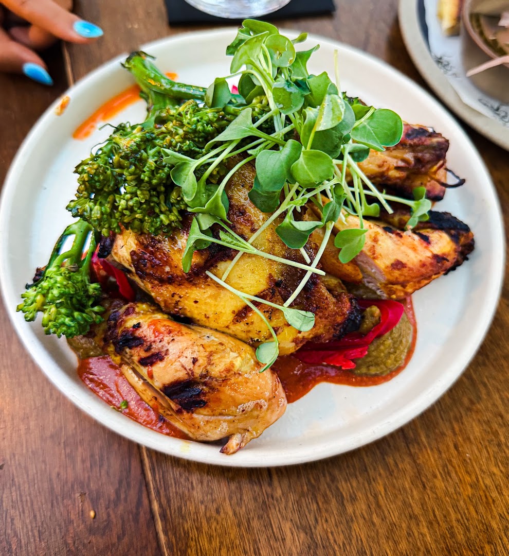 Caleo Crudos y Parrilla: appetizing, high-quality food photography
