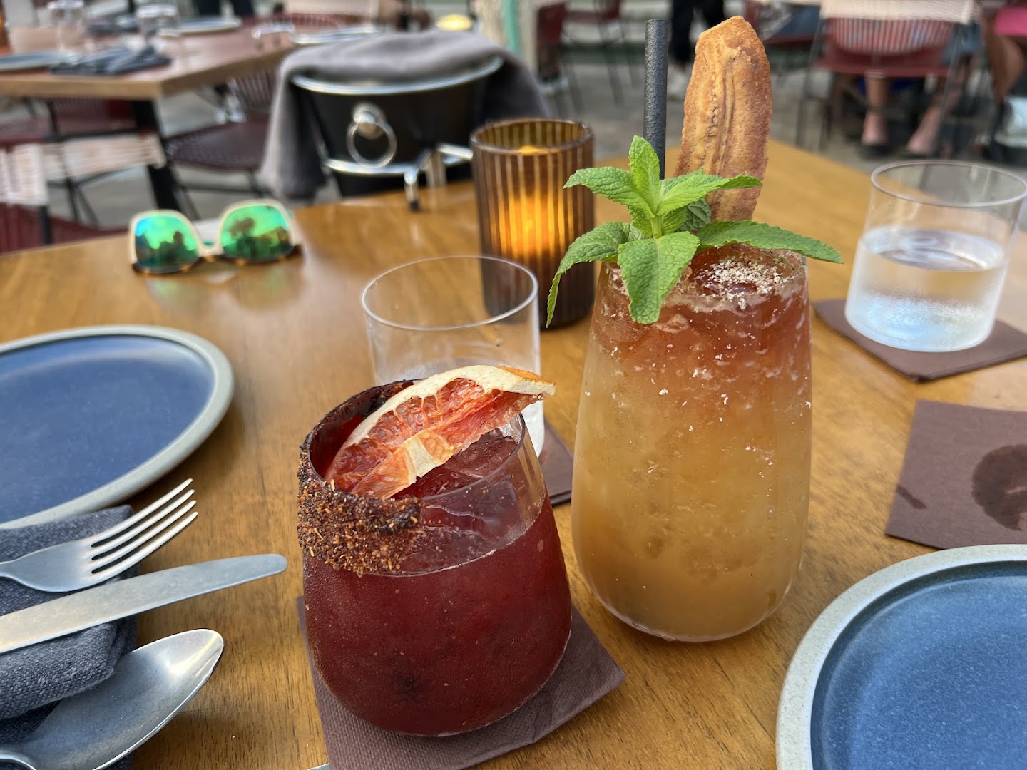 Caleo Crudos y Parrilla: appetizing, high-quality cocktail photography