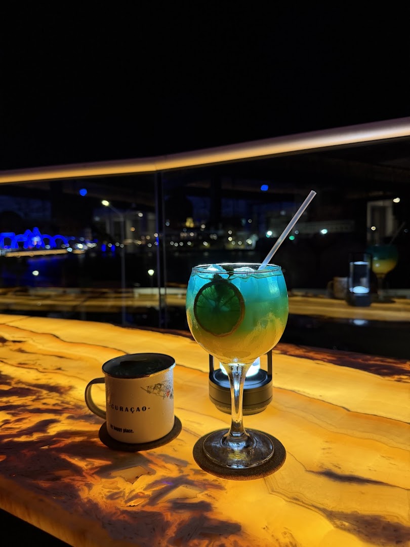 Haven Curaçao: attractive cocktail and bar atmosphere