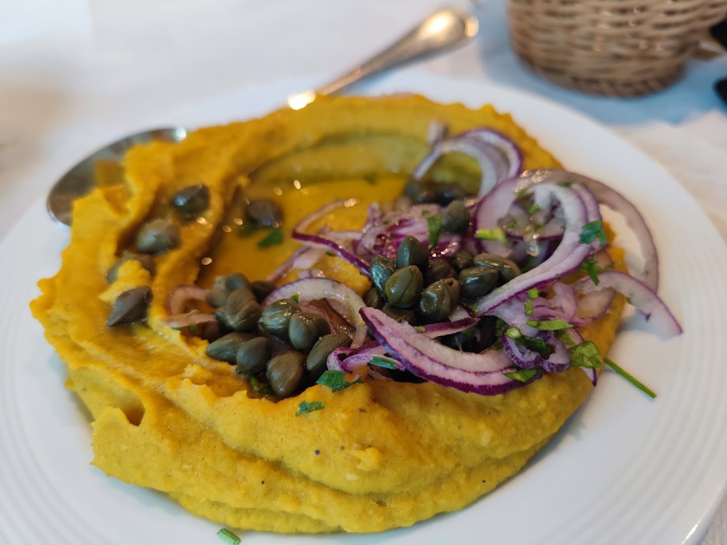 Taverna Mamalou: appetizing, high-quality food photography