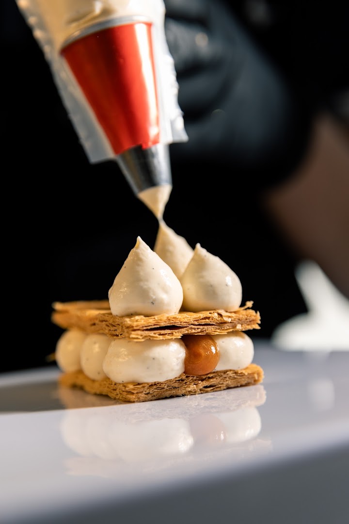 Puta Gluta & Mou Floon: professional high-quality product photography