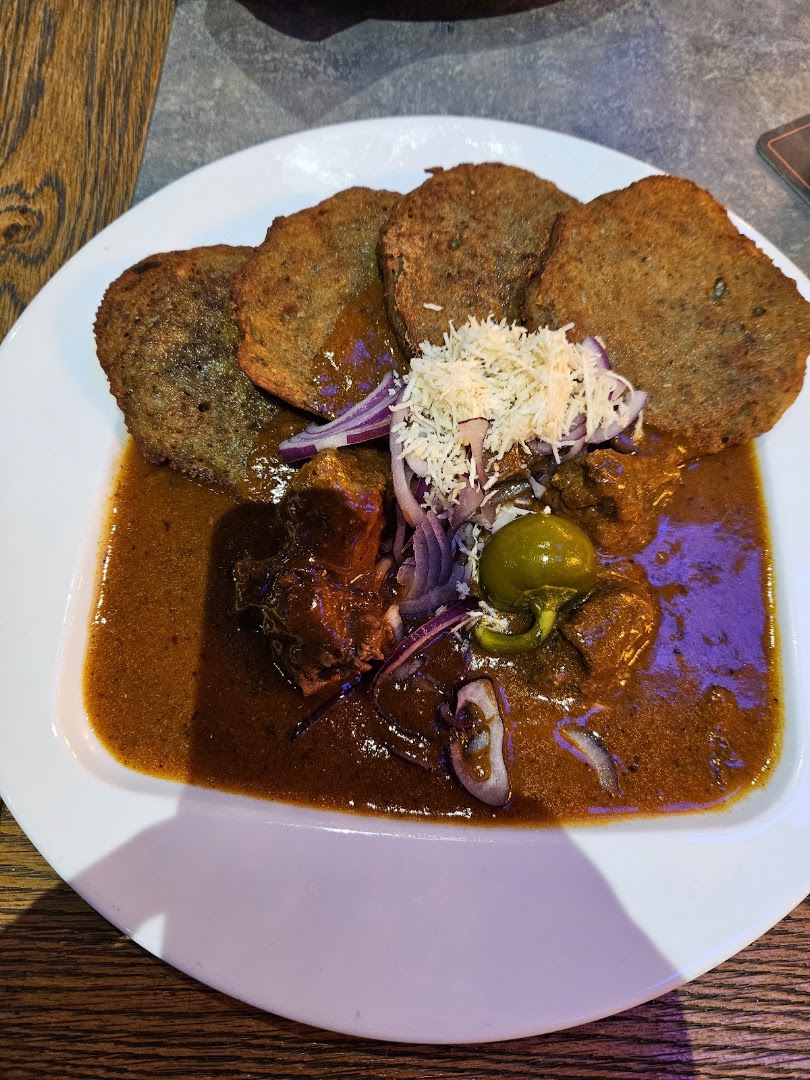 Charlie's Square: appetizing, clear photo of food