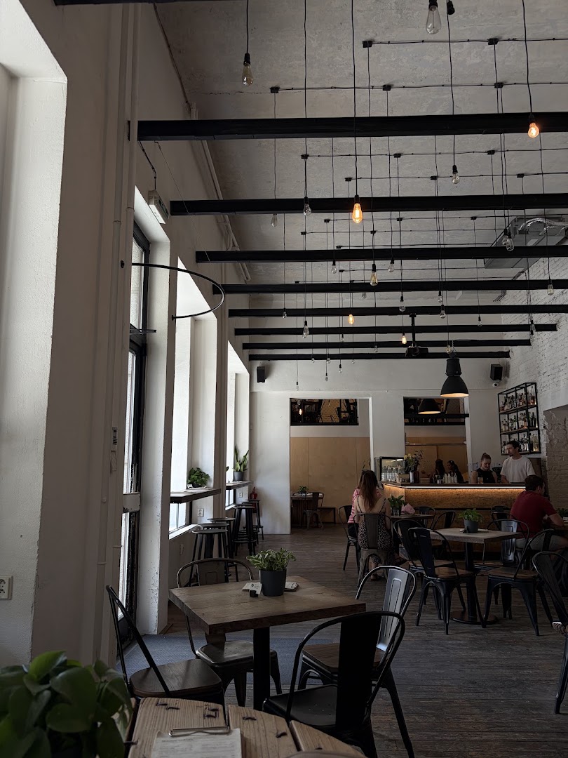 SKØG Urban Hub: inviting atmosphere and professional composition