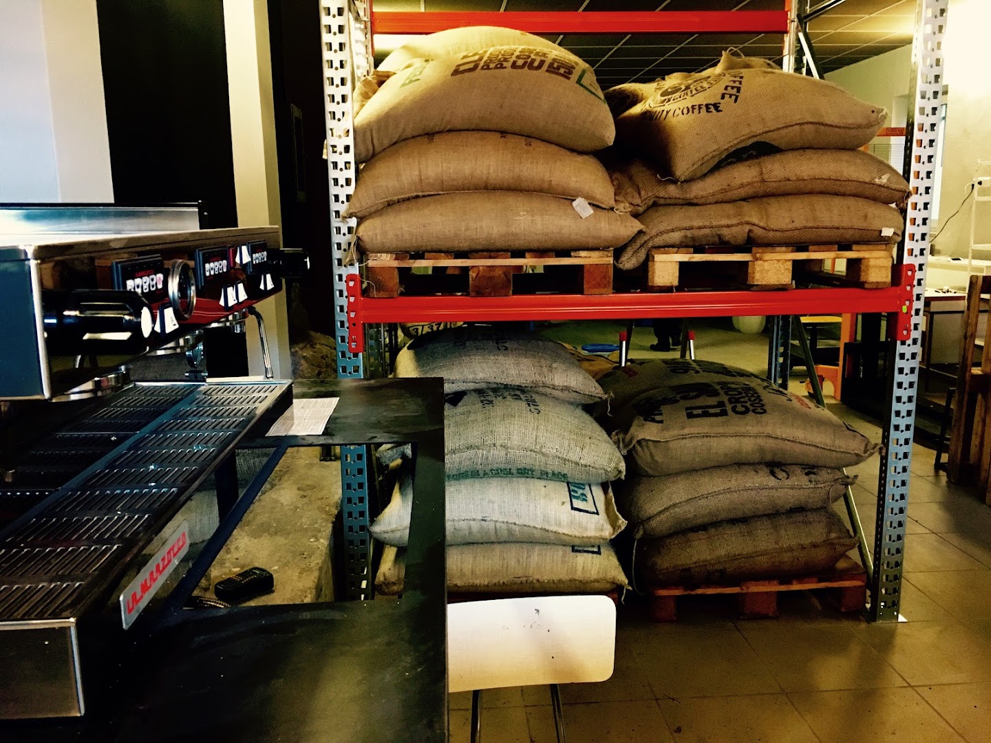 City Roasters: authentic coffee roasting process