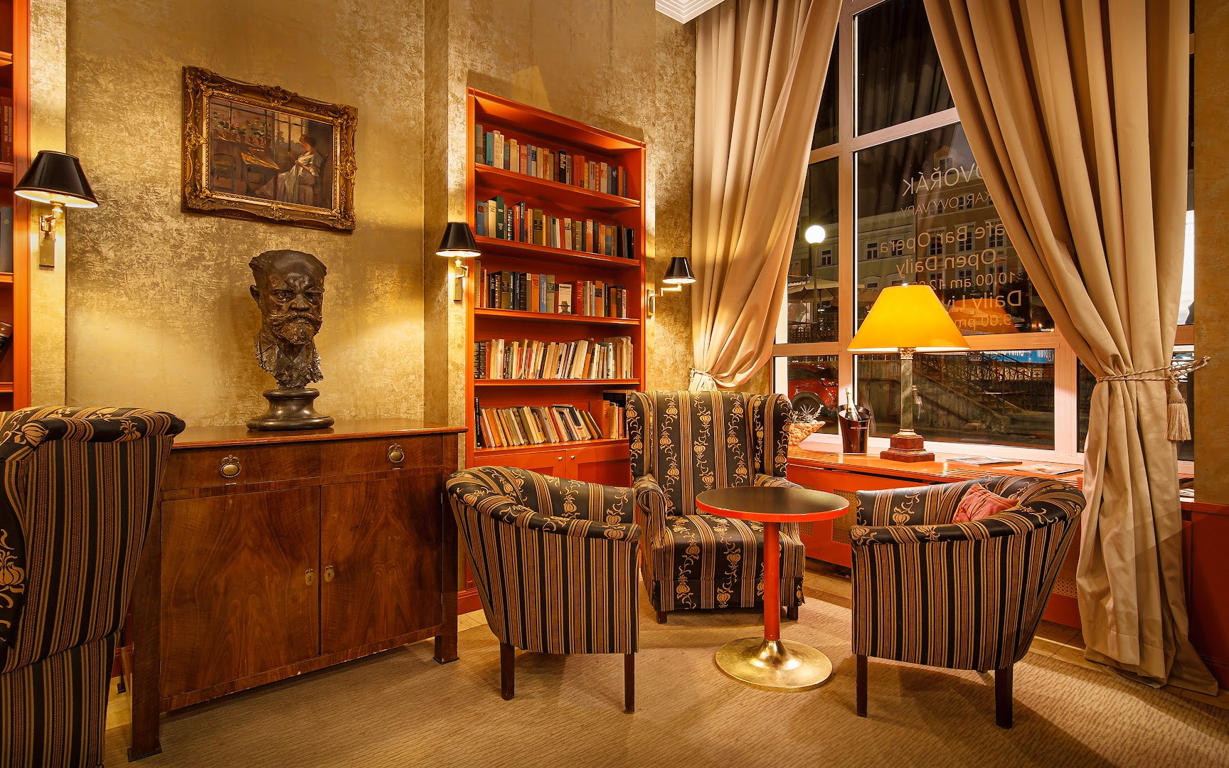 Opera Cafe & Bar: professional photo showing inviting atmosphere