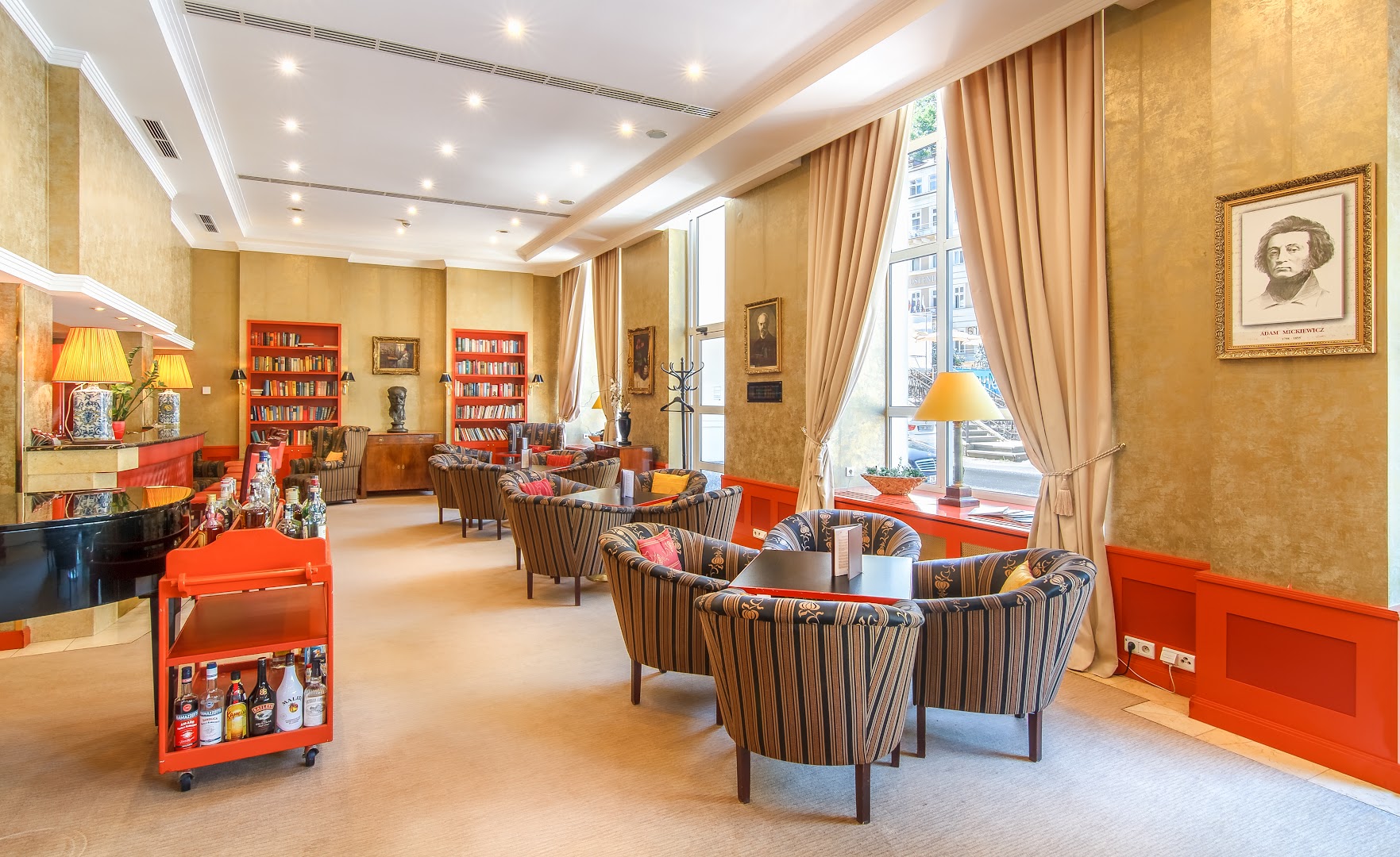 Opera Cafe & Bar: high quality interior atmosphere shot