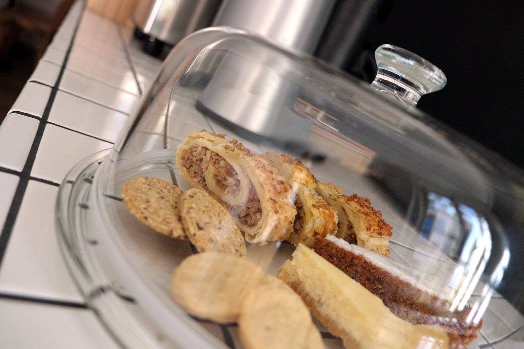 Café Havlíček: appetizing food display photo