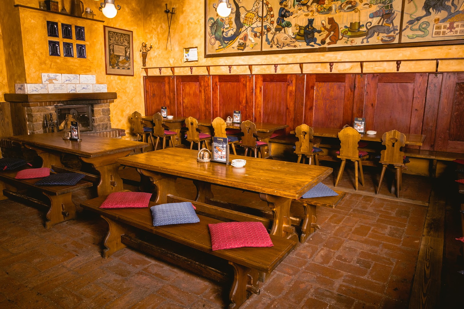 Dačický: high quality interior atmosphere shot