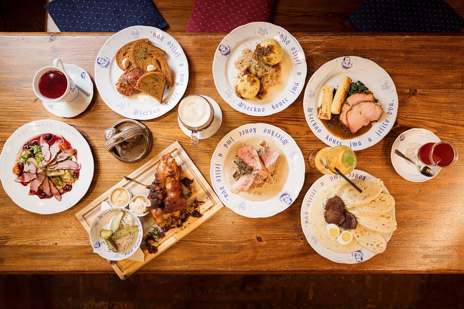 Dačický: high quality overhead food shot