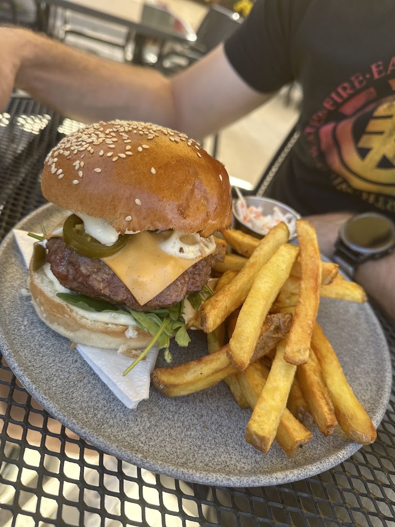 Factory Bistro Cafe Bar: appetizing food photography