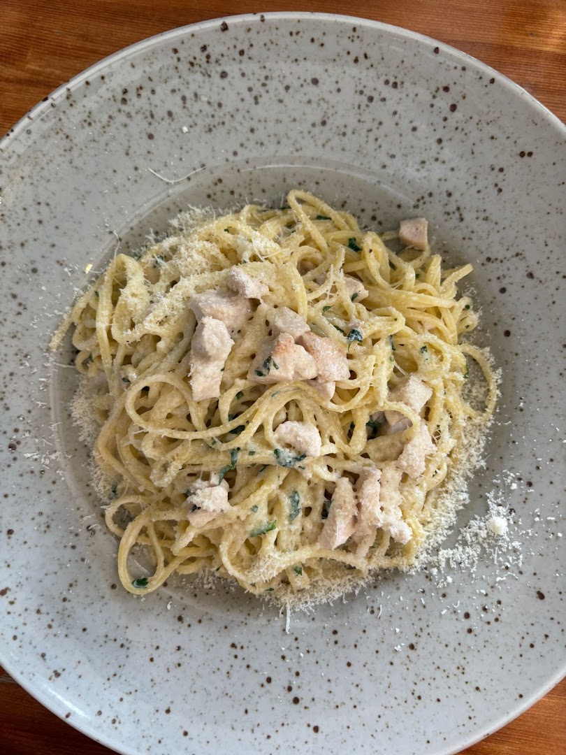 Factory Bistro Cafe Bar: appetizing, high-quality food photography