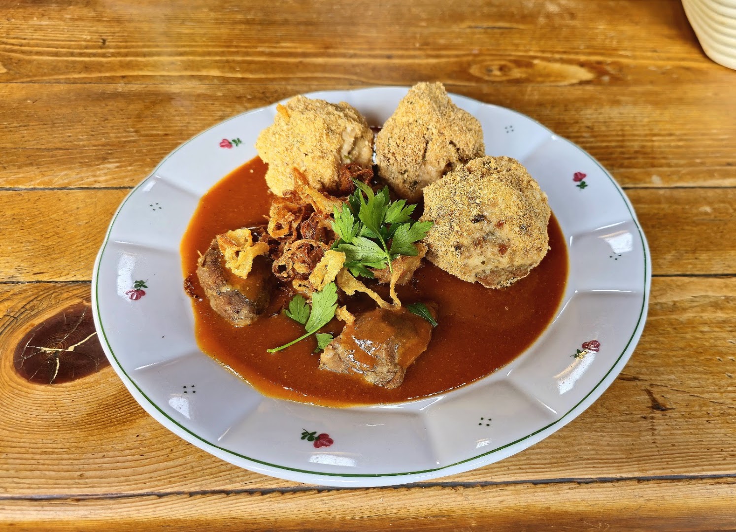 V Ruthardce: appetizing photo of restaurant food