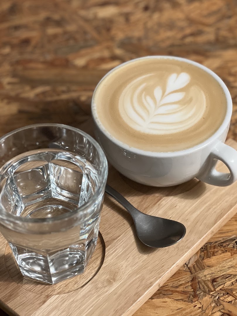 Café Jan: high quality coffee presentation
