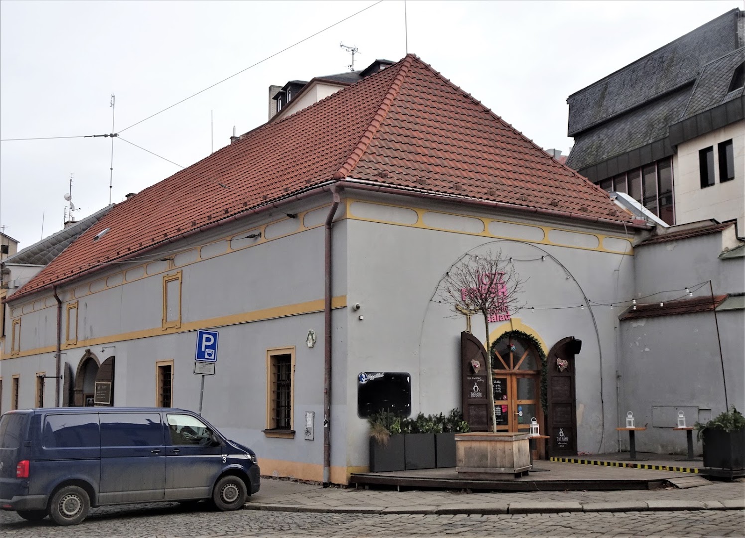 Jazz Fresh Café: clear exterior shot of venue