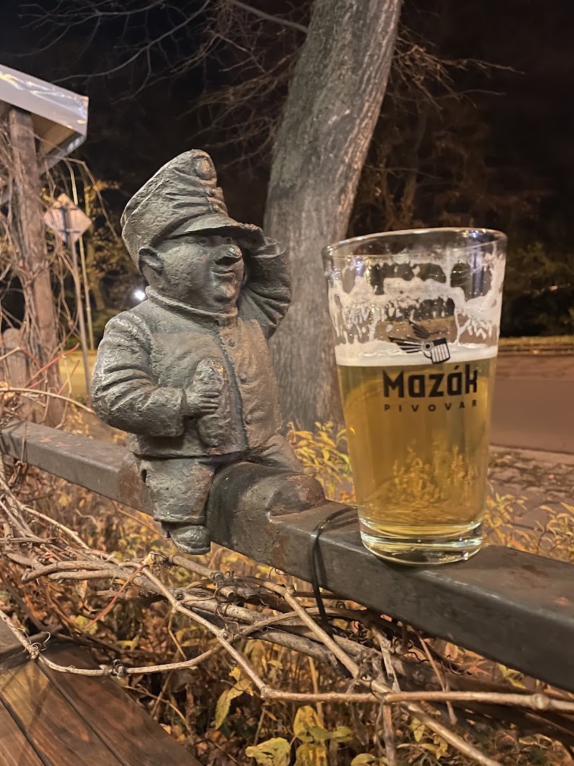 U Kuděje: atmospheric photo of beer served