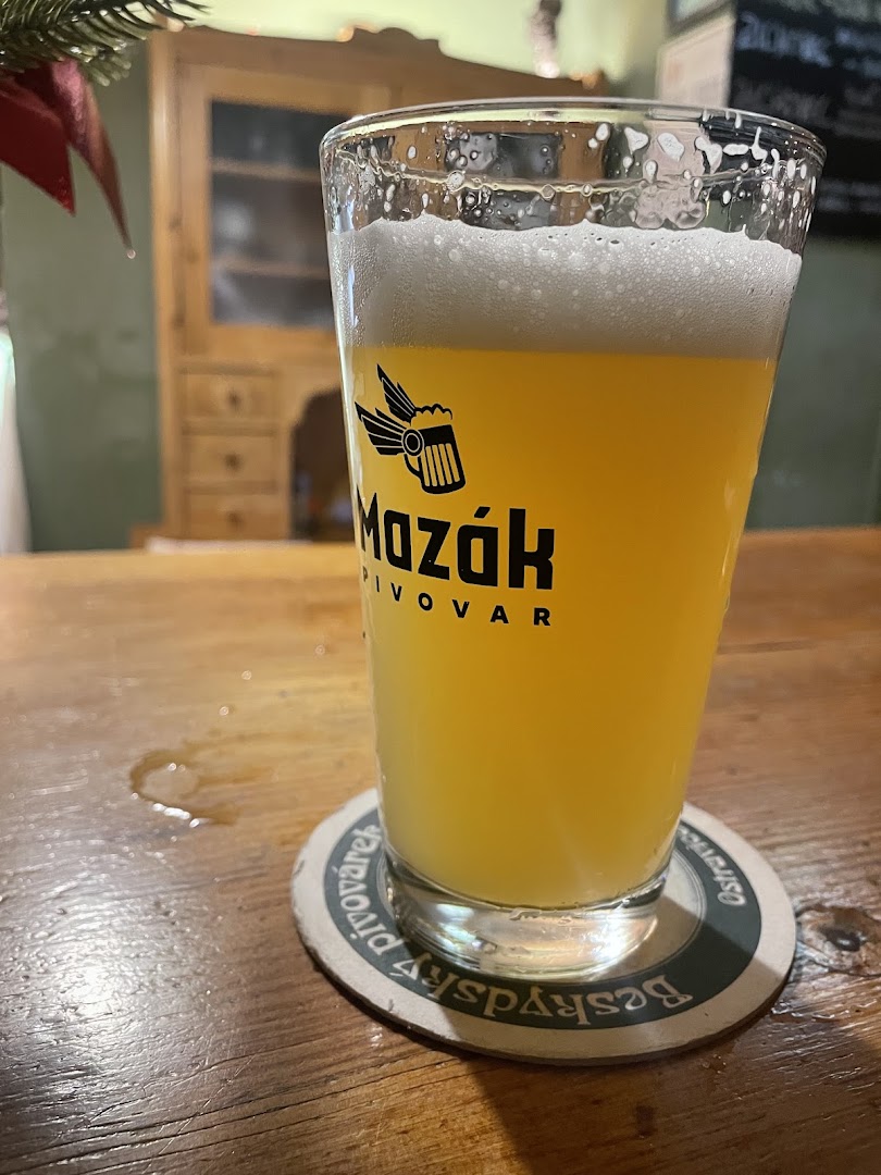 U Kuděje: appetizing photo of served beer