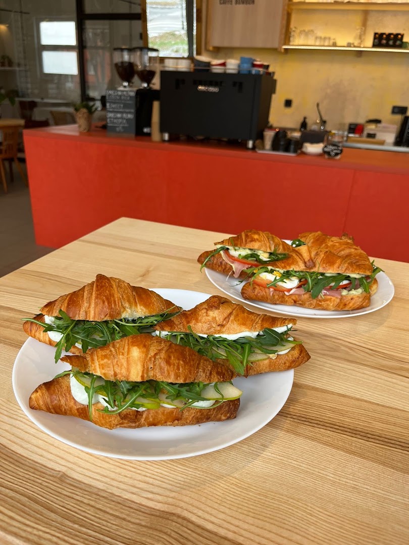 Bonne Volonté: appetizing food photo in venue
