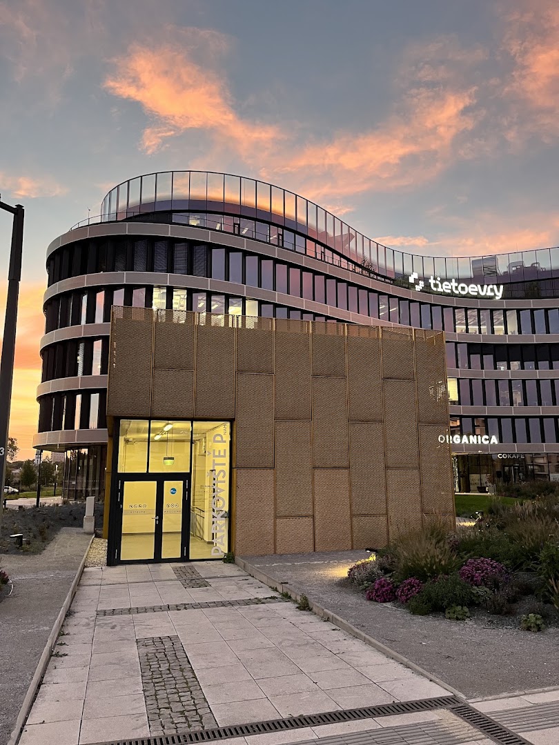 Kanteen: professional exterior shot at sunset