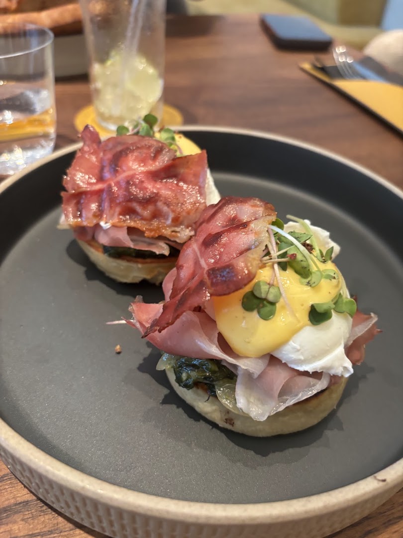 Sip&Dip: appetizing photo of food