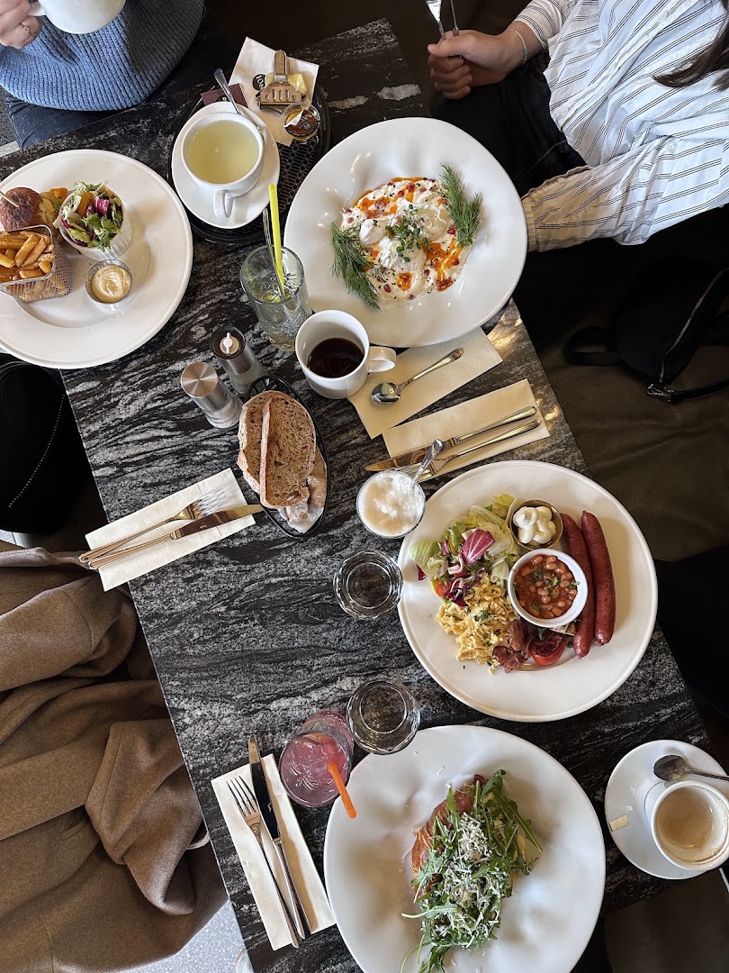 Beseda 1901: appetizing high-quality brunch spread