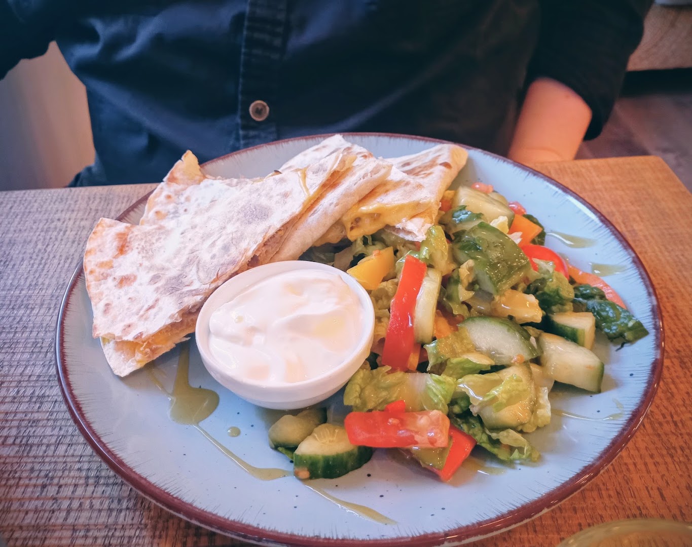 Slunečnice: appetizing, clear photo of food