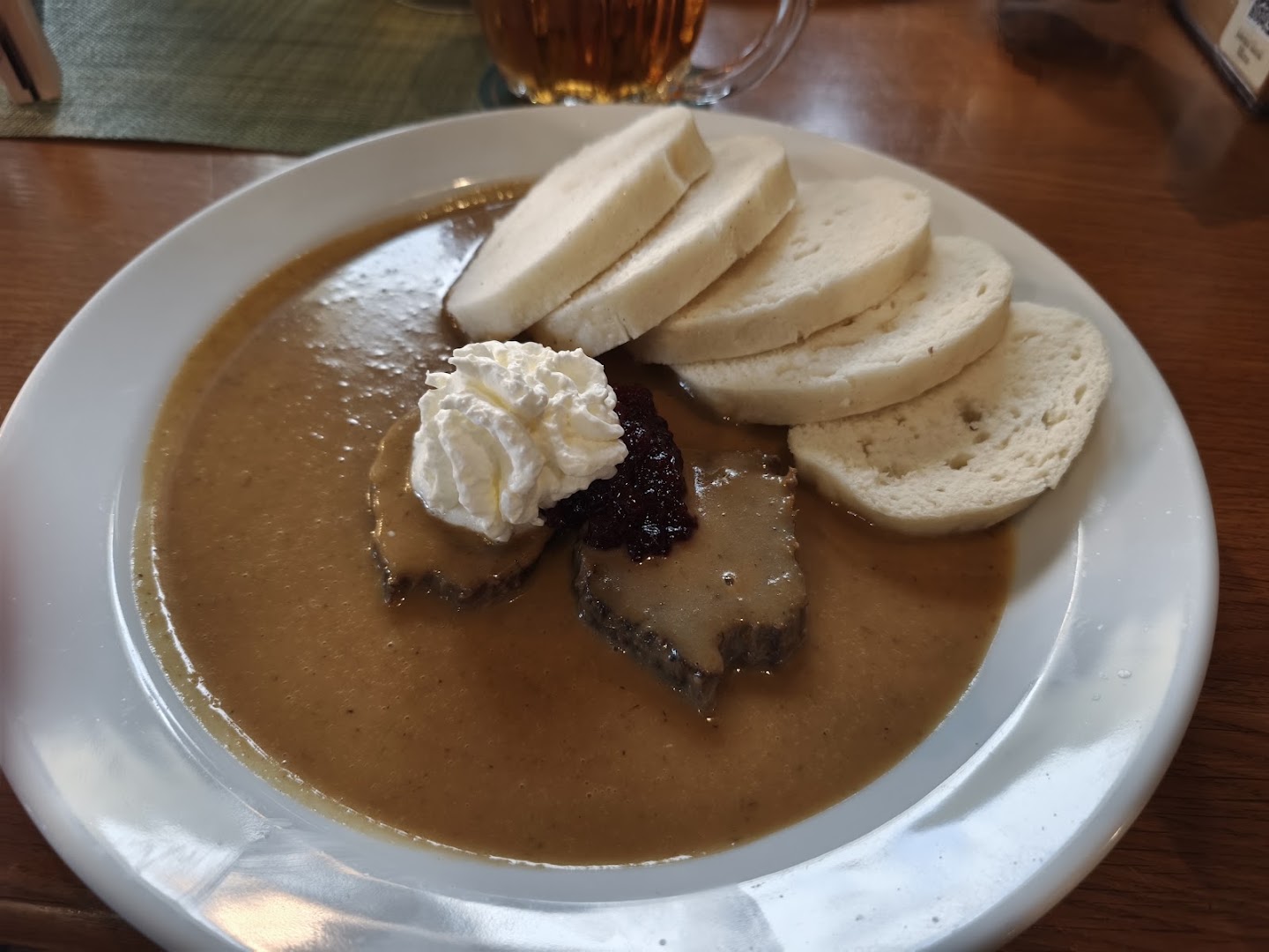 Restaurace U Mansfelda: appetizing photo of restaurant food