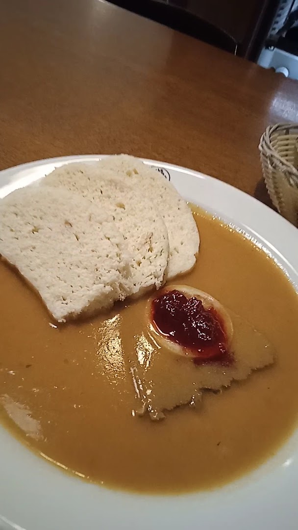 Restaurace U Salzmannů: appetizing photo of traditional dish
