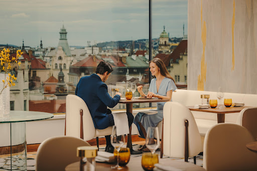 Zlatá Praha: professional atmosphere and scenic view