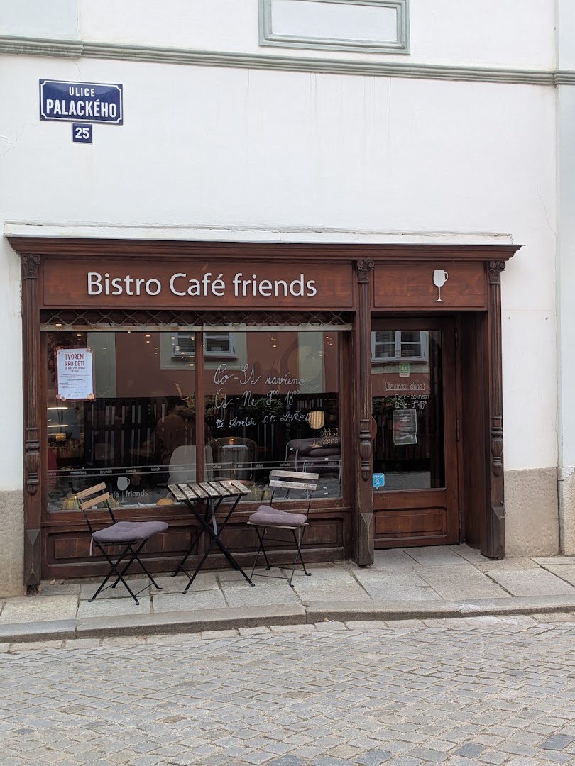 Bistro Café Friends: clear photo of venue exterior