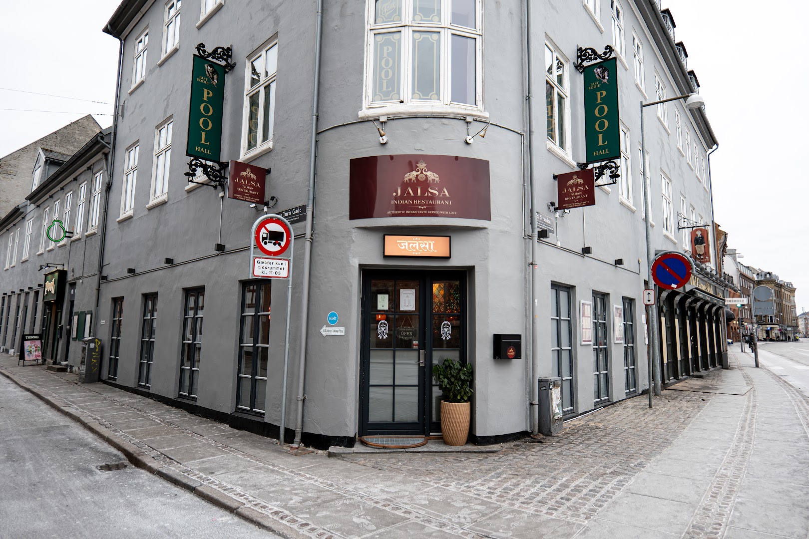 Jalsa: clear exterior shot of restaurant