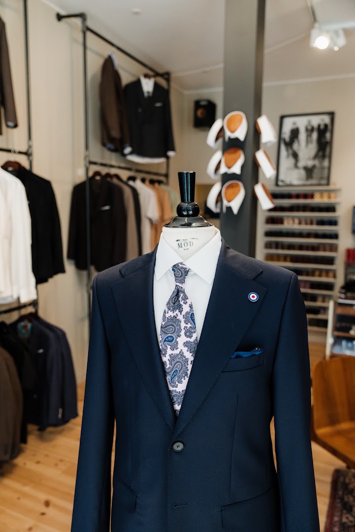 THE MOD Aarhus: professional shop interior product display