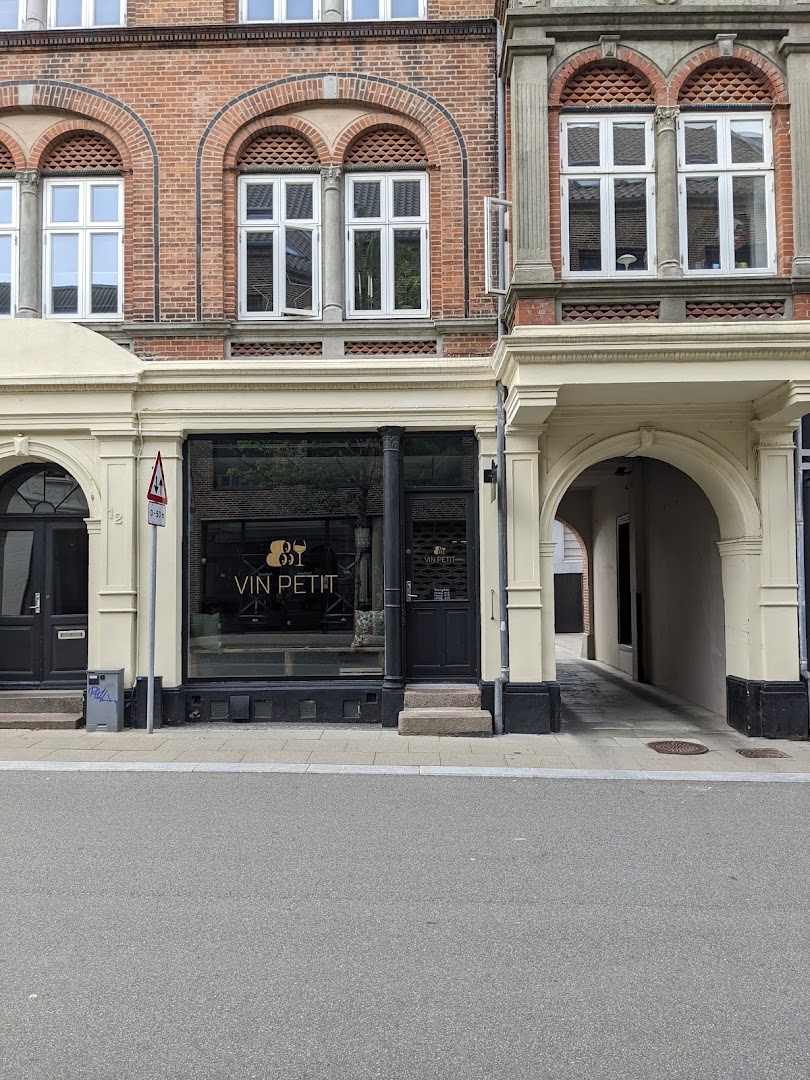 Vin Petit: clear exterior shot of venue