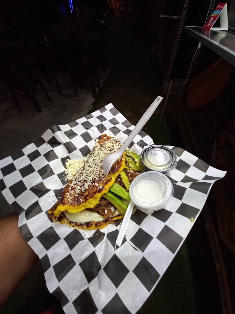 Boca Chica Food Truck: appetizing photo of served food
