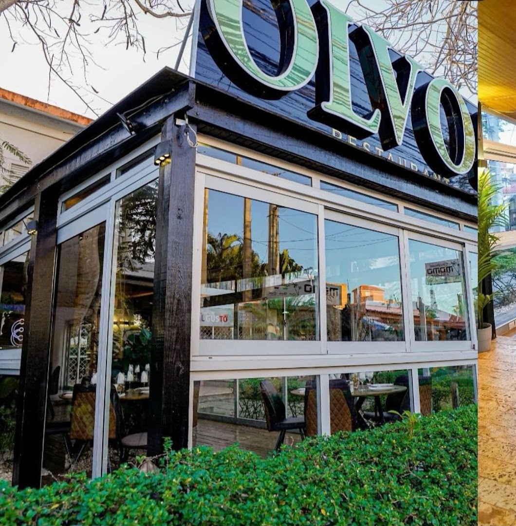 Olvos Restaurant: clear exterior shot of restaurant