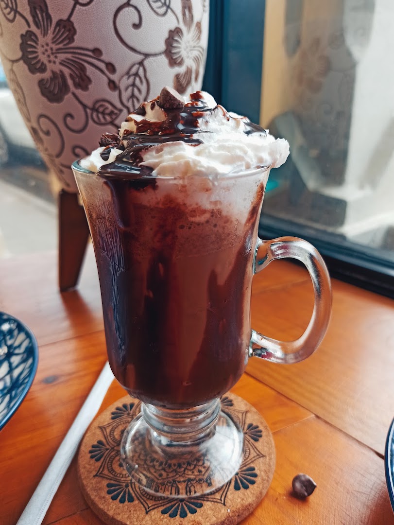 Cafe Amargo: appetizing photo of a drink