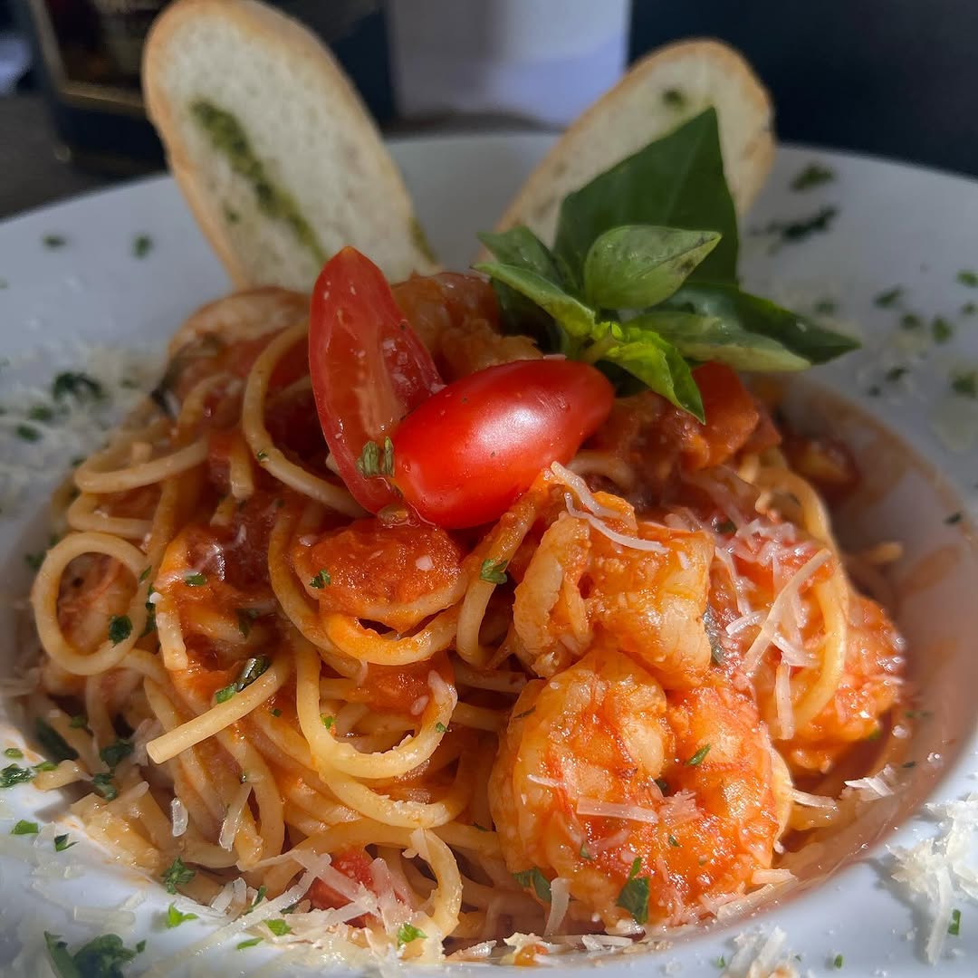 Nico's Beach Restaurant: appetizing, high-quality food photography