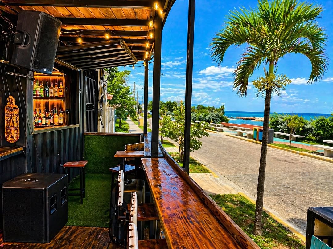Alamala Italian Chillout: attractive, high-quality venue atmosphere photo