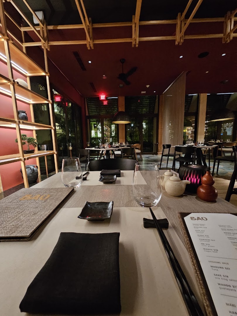 Bao Restaurant: inviting atmosphere and professional composition