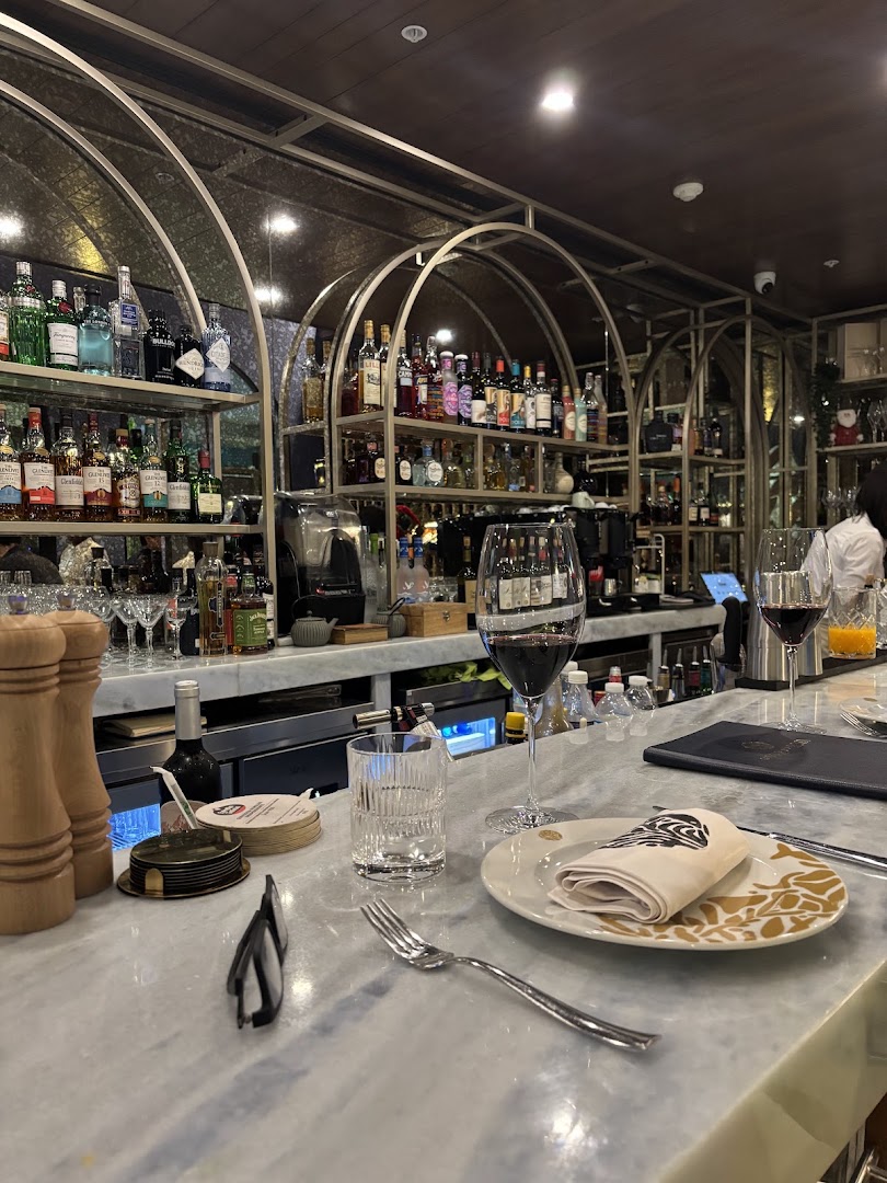 La Mar i La Rosa: inviting atmosphere and professional quality