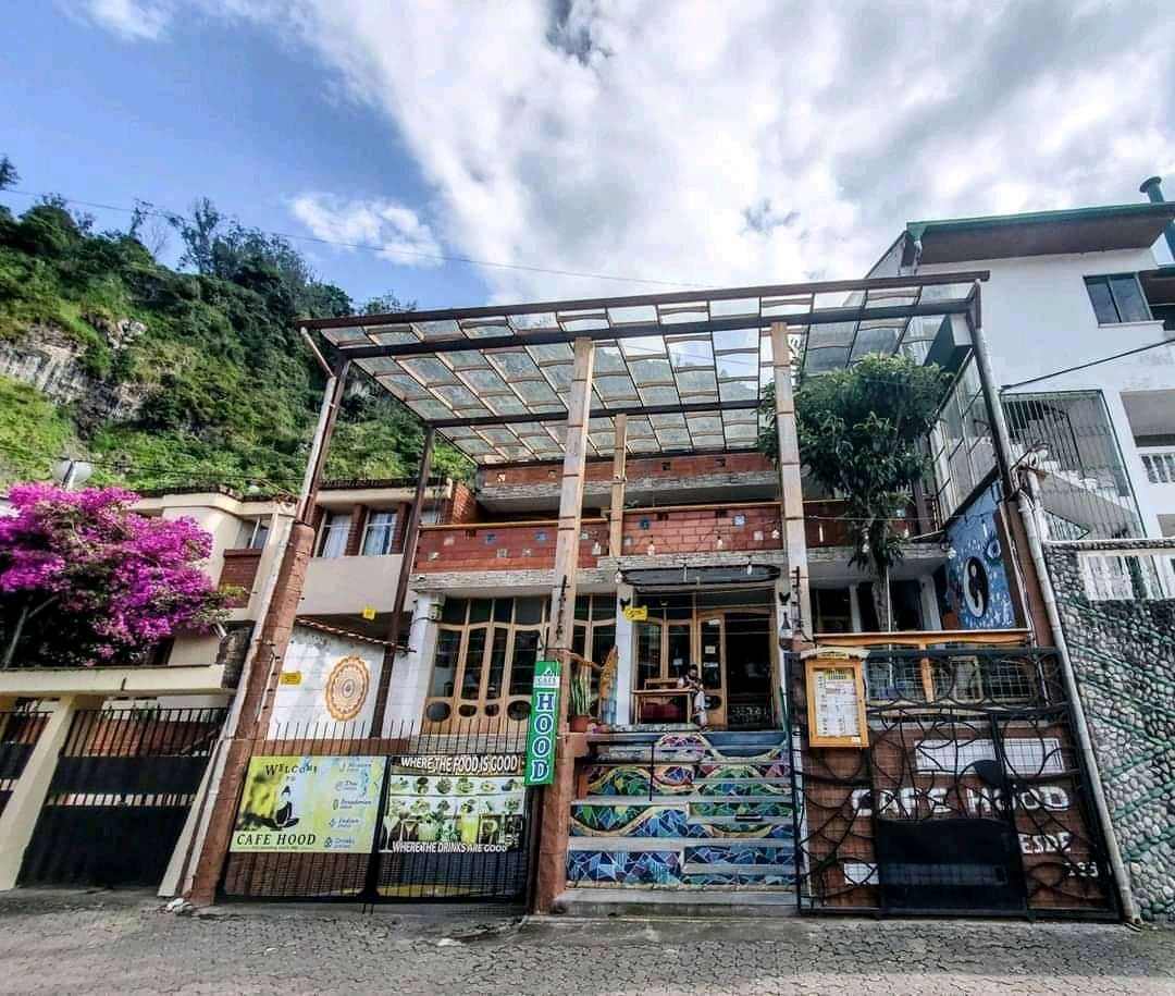 Café Hood: clear exterior shot of venue
