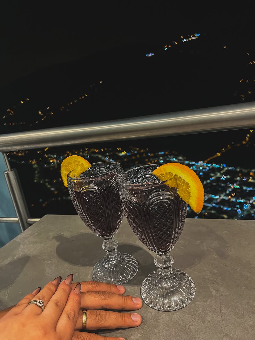 Luna Bar Rooftop: appealing drinks with scenic view