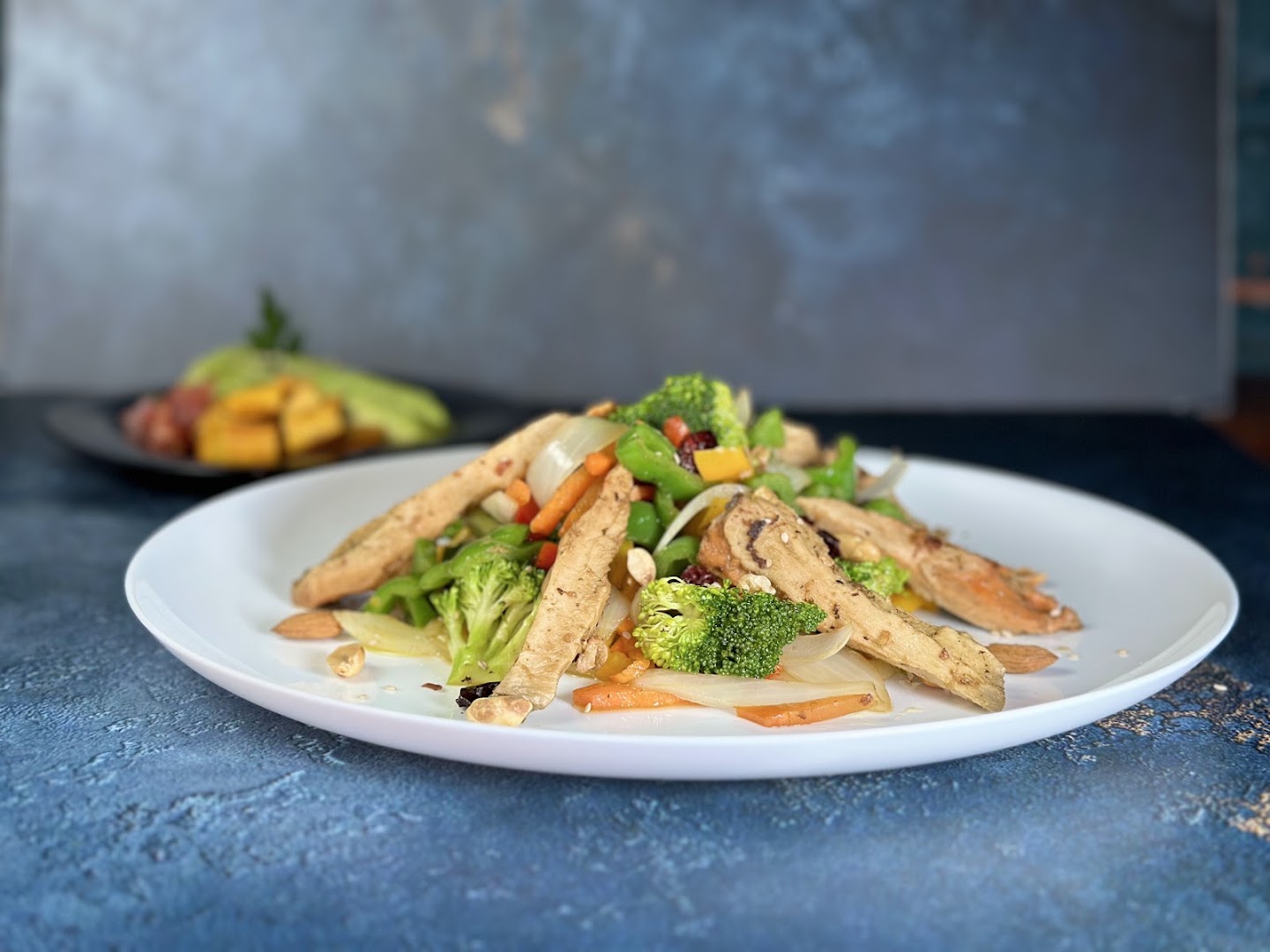 Más Vida Restaurante Vegetariano: appetizing, professional food photography