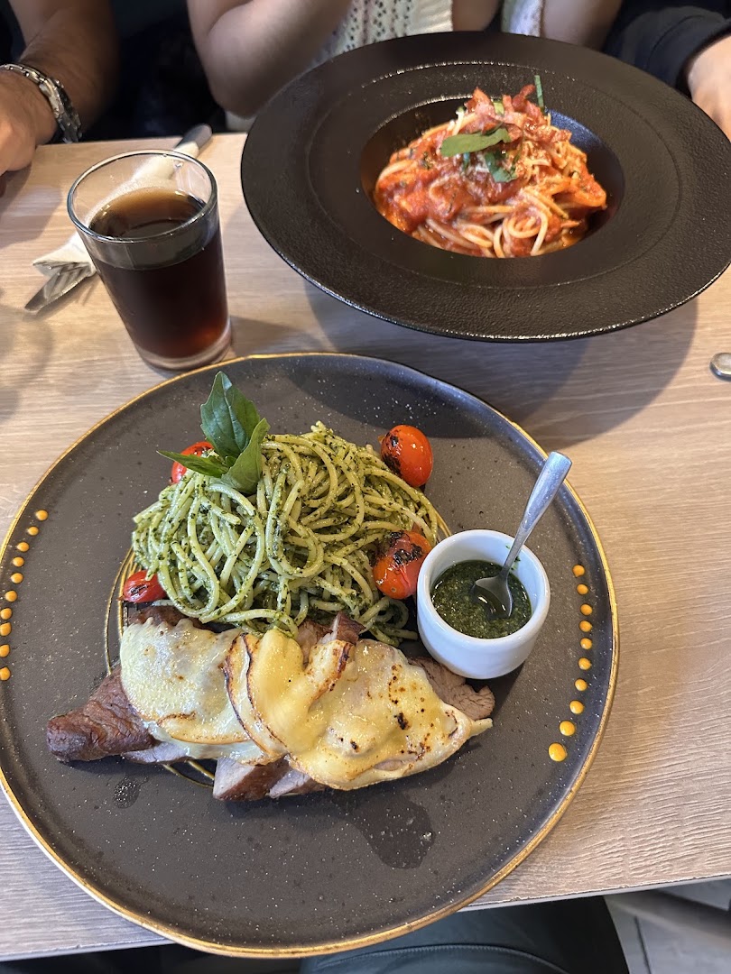 Monarca Restaurante Pizzería: appetizing photo of restaurant food