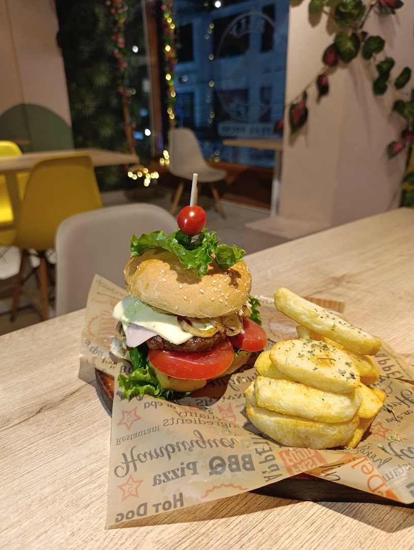 Ally Allpa Steak House: appetizing photo of restaurant food